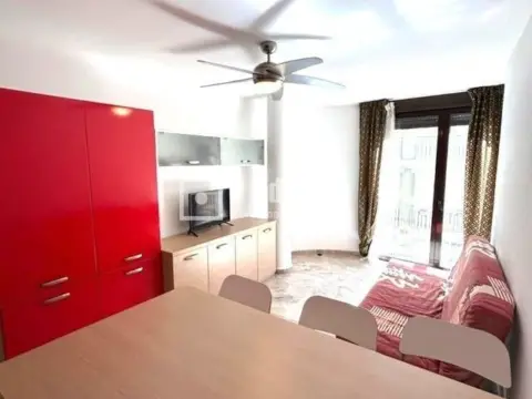 Piso en Málaga, Zona de - Centro , Distrito - Cristo de La Epidemia