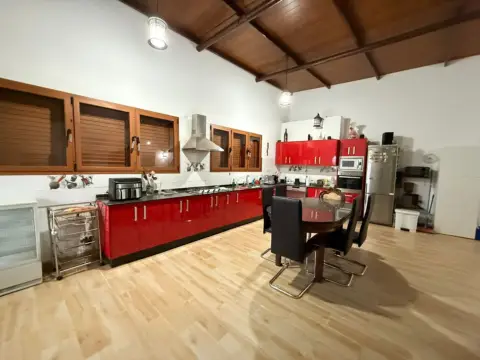 Casa rústica en Camino Rosiana