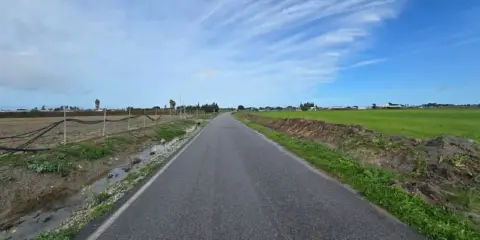 Terreno en calle Camino de Múnive - Reyerta