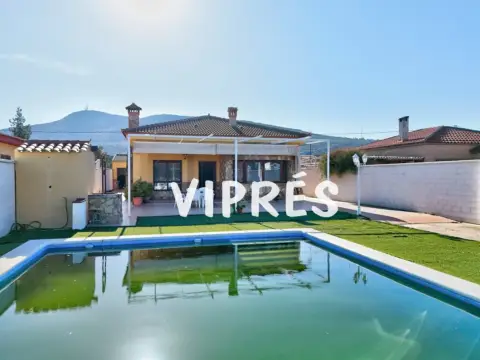 Chalet unifamiliar en Arroyo de San Serván