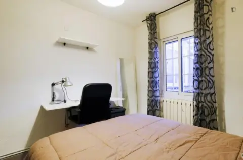 Habitación en Las Margaritas-Universidad