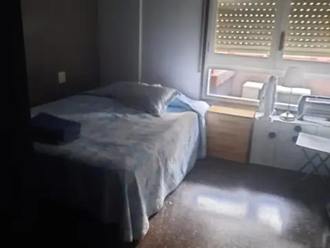 Habitación en El Camp d'en Grassot-Gràcia Nova