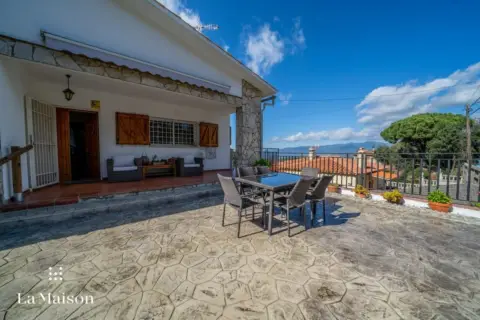 Casa – Dosrius
