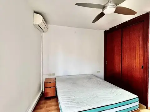 Habitación en El Camp de l'Arpa del Clot