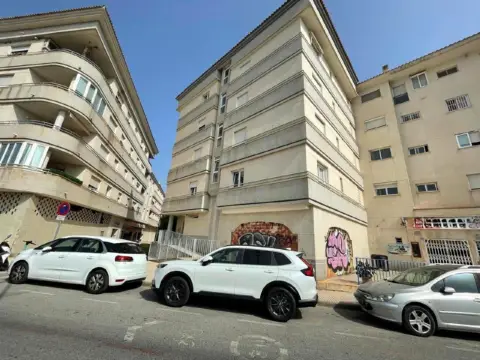 Local comercial en Garganes