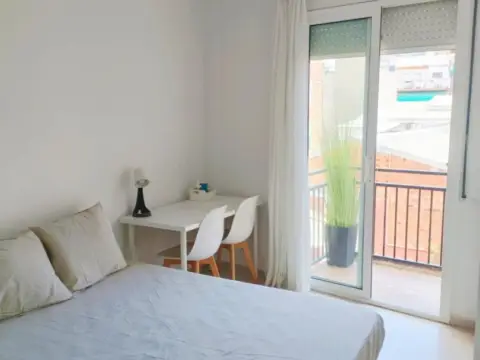 Habitación en La Salut-Lloreda-Sistrells