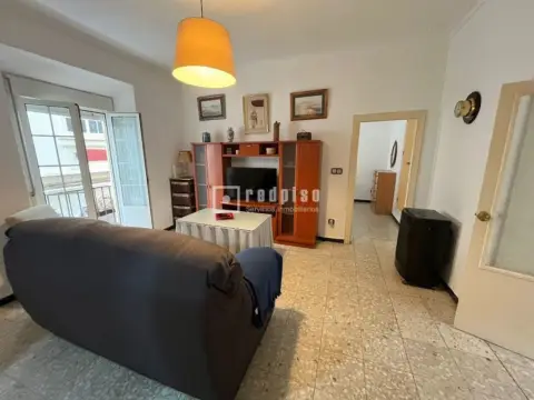 Habitación en calle del Magistral Cabrera