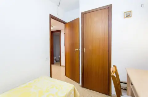 Habitación en Trinitat