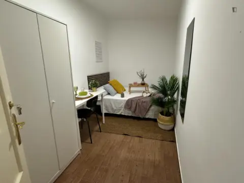 Habitación en Embajadores-Lavapiés