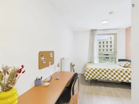 Habitación en Montcada - Moncada