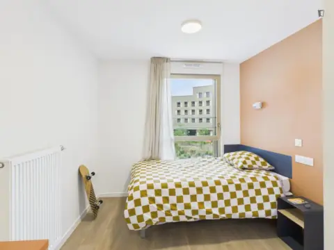 Habitación en Montcada - Moncada