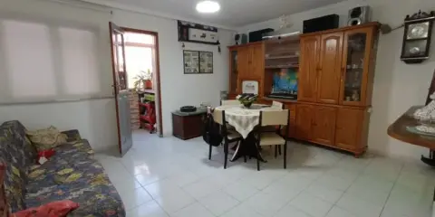 Piso en calle Agustín Ramírez Díaz