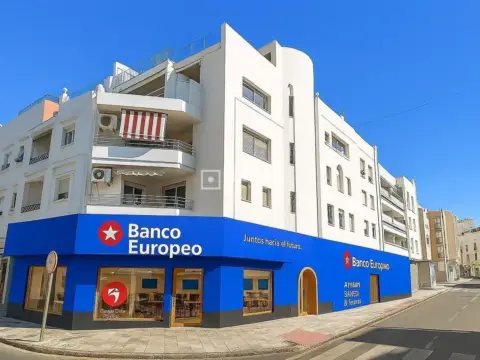 Local comercial en calle Antonio Ferrandis