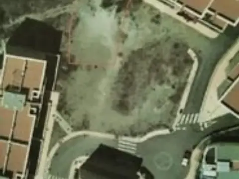 Terreno en calle calle Mirador de La Dehesa