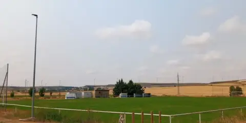 Chalet adosado en calle calle Santillan