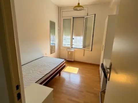 Habitación en La Creu Alta