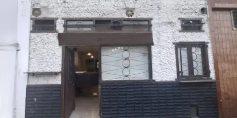 Local comercial en calle de Venancio Tijero