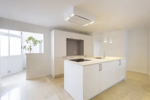 Piso en Rambla-Duggi-Los Hoteles
