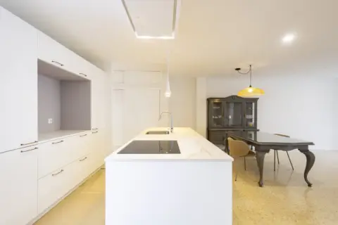 Piso en Rambla-Duggi-Los Hoteles
