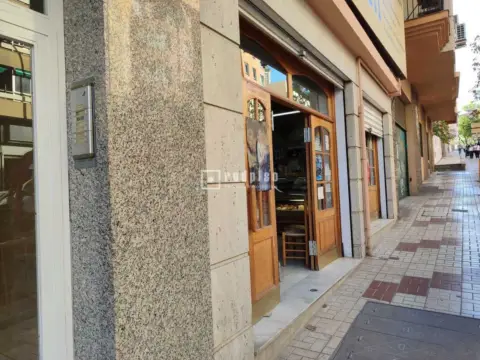 Local comercial en calle Trinidad