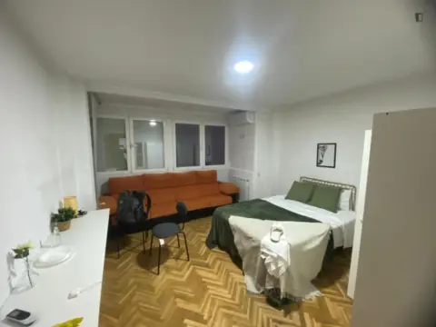 Habitación en Canillejas