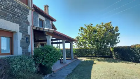 Casa en A Albergueria (Laza)