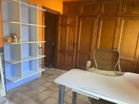 Habitación en La Canyada - La Cañada