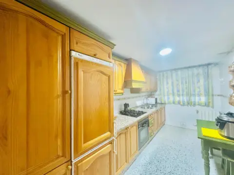 Casa adosada en Los Milagros-La Corchera