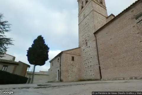 Casa en Camarena
