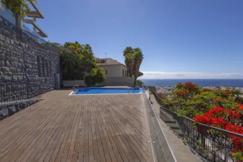 Casa – Santa Cruz de Tenerife Capital