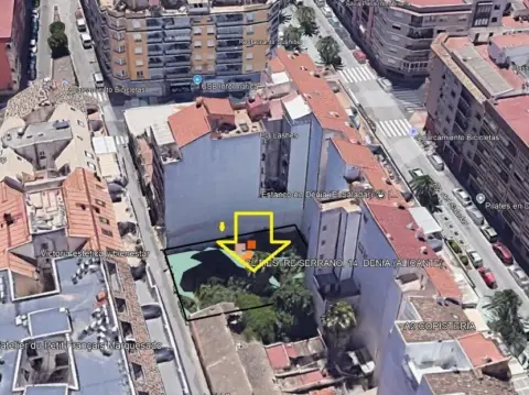 Terreno en Casco Urbano