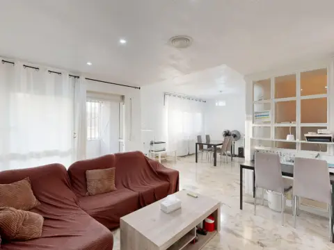 Casa adosada en Casco Histórico