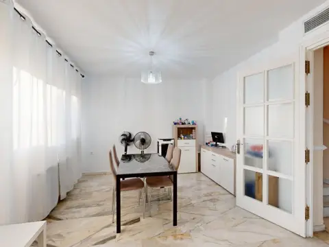 Casa adosada en Casco Histórico