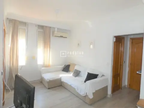 Piso en Málaga, Zona de - Centro , Distrito - Segalerva