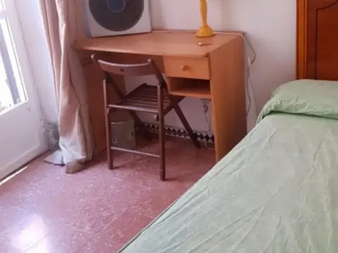 Habitación en Encarnación-Regina