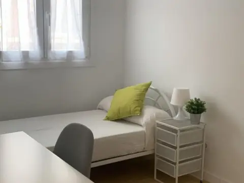 Habitación en Puerta del Ángel