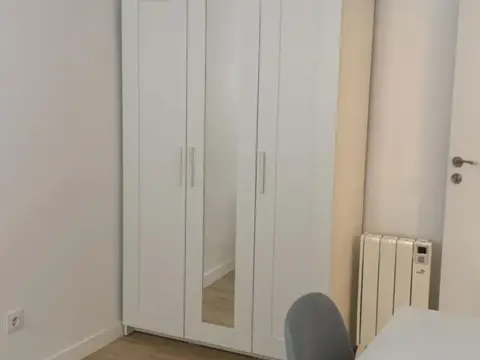 Habitación en Puerta del Ángel