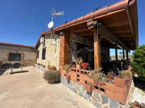 Chalet unifamiliar en Nueva Ciudad