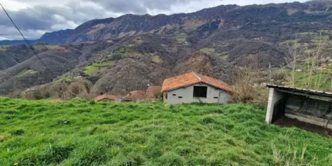 Casa rústica en Ablanedo (Riosa)