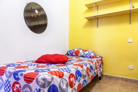 Habitación en Embajadores-Lavapiés