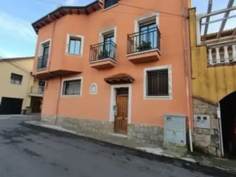 Chalet adosado en Paseo de los Resecos