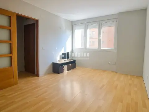 Piso en calle de San Pedro de Cardeña