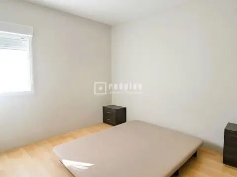 Piso en calle de San Pedro de Cardeña