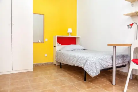 Habitación en Embajadores-Lavapiés