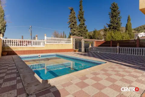 Chalet en calle Puntal