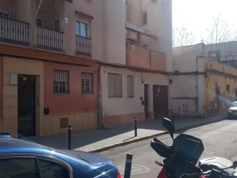 Piso en calle Joaquín Sama Naharro