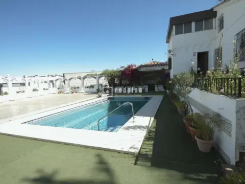 Chalet en Málaga, Zona de - Puerto de La Torre