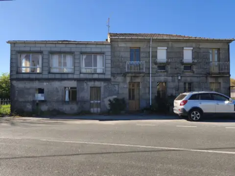 Casa en calle Carretera San Mamede
