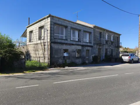 Casa en calle Carretera San Mamede