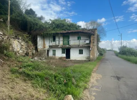 Casa en calle Barrio  Carbainos-Peñaferruz